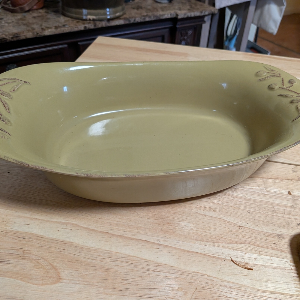 Charming Olive Ceramic Baking Dish
